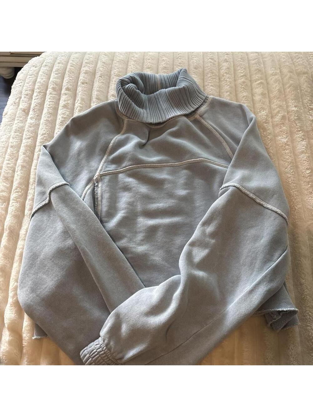 Aerie Women's Blue and Purple Sweatshirt